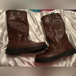 Brown/burgundy Leather Boots!!